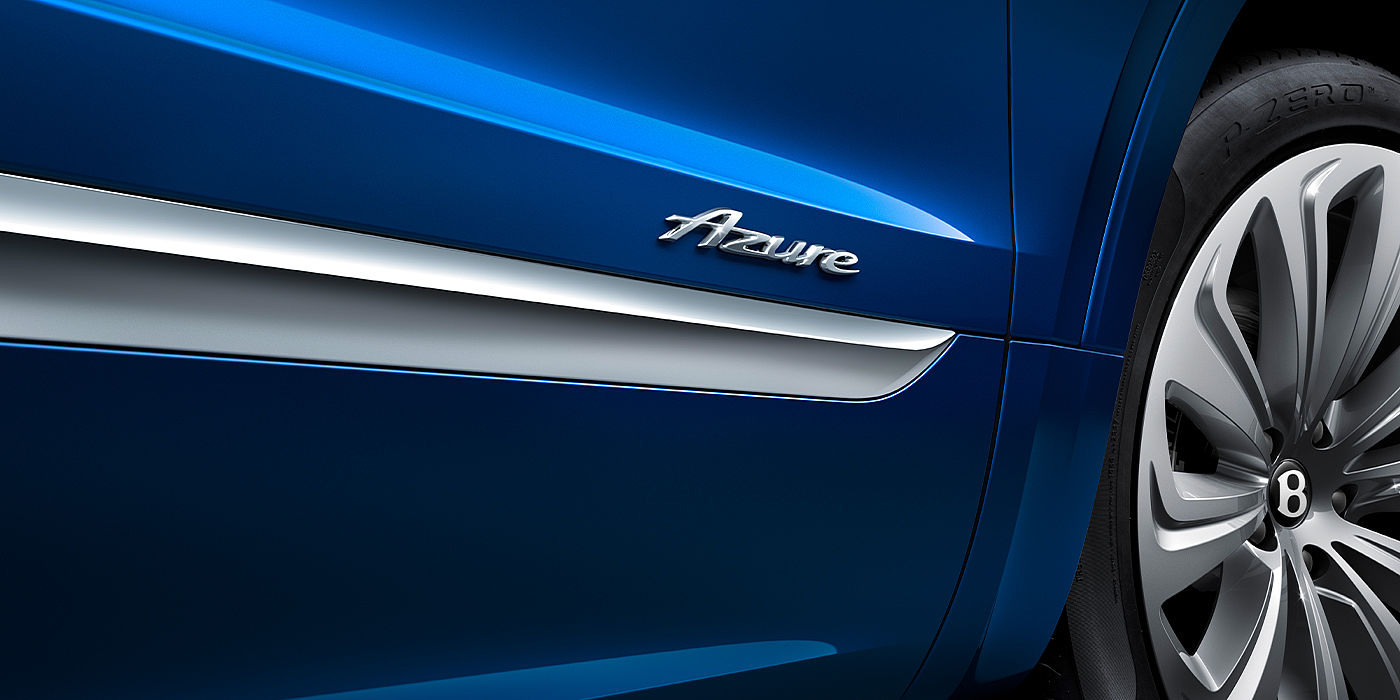 Bentley Suomi Bentley Bentayga Azure SUV Sequin Blue paint with Azure badge close up