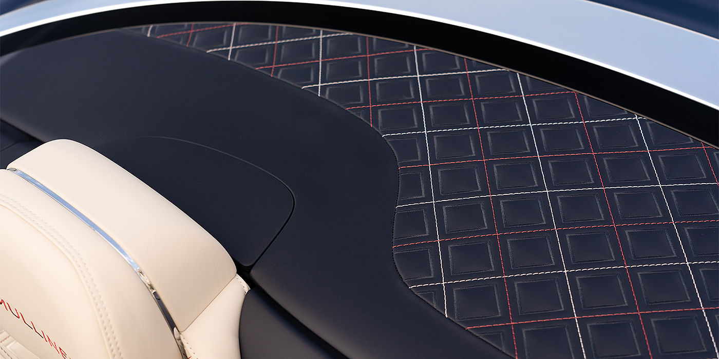 Bentley Suomi Bentley Continental GTC Mulliner convertible seat and cross stitched tonneau cover